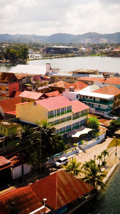 Hotel Peten Express Flores Eksteriør billede