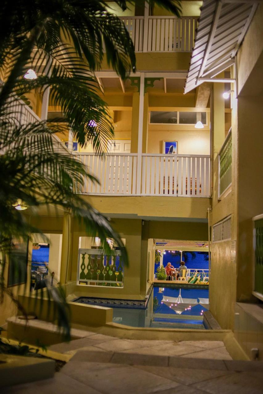 Hotel Peten Express Flores Eksteriør billede